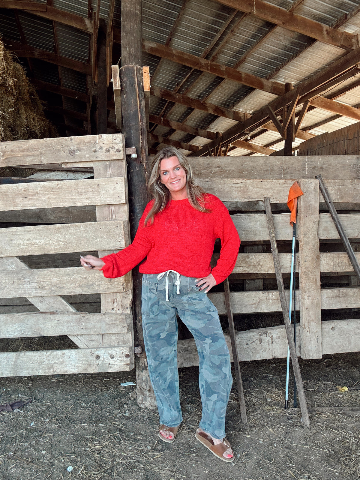 The Scottie Sweater- Red