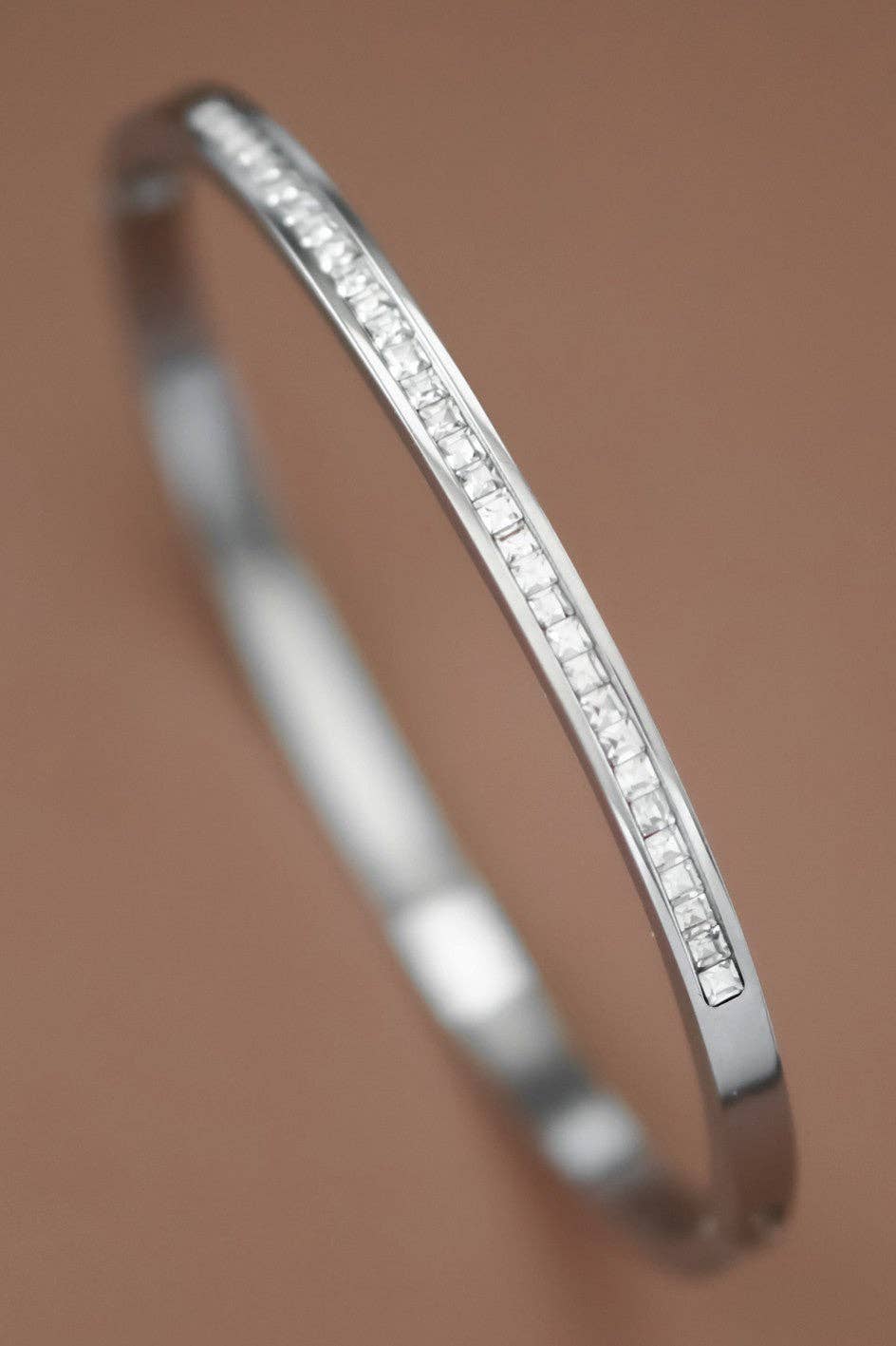 Tarnish-Resistant Waterproof Stainless Steel Bangle - 7040