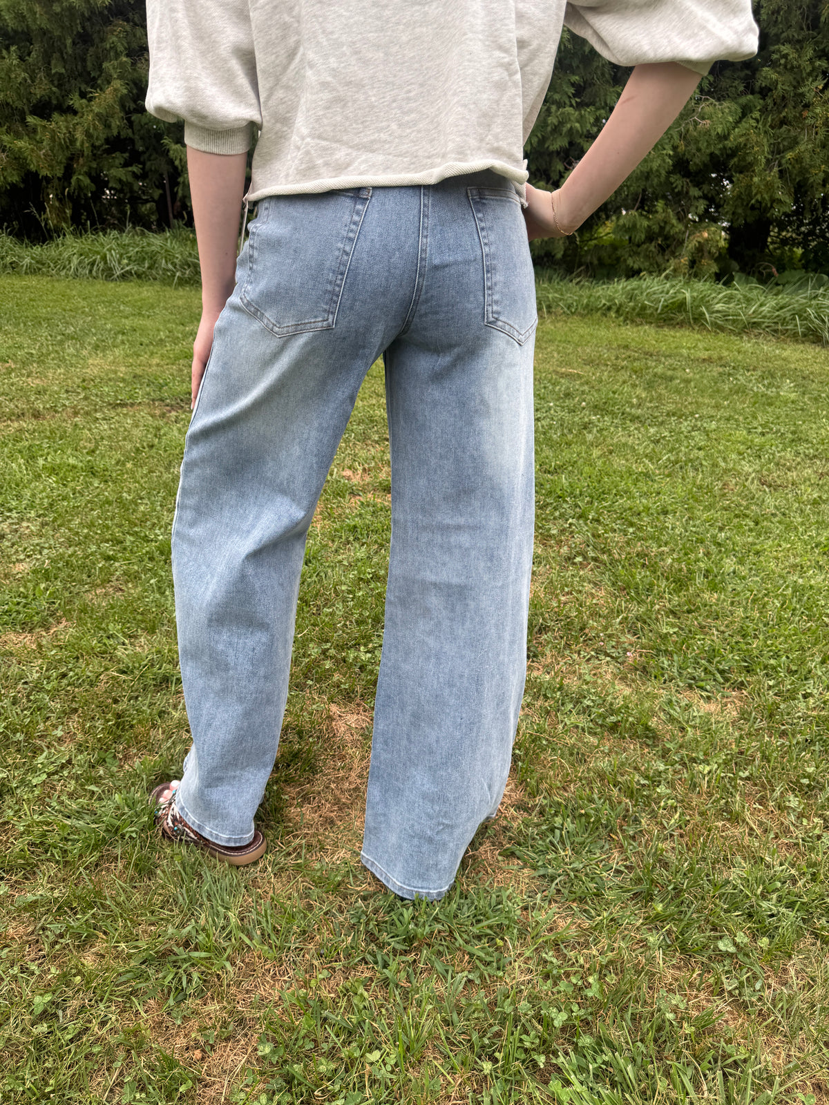 The Ellis Jean- Light Wash