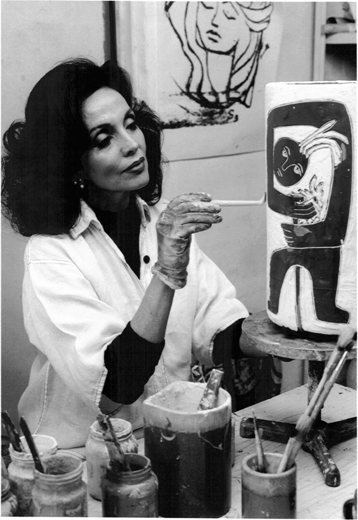 Mara Stoneware Boots/Hat Mug