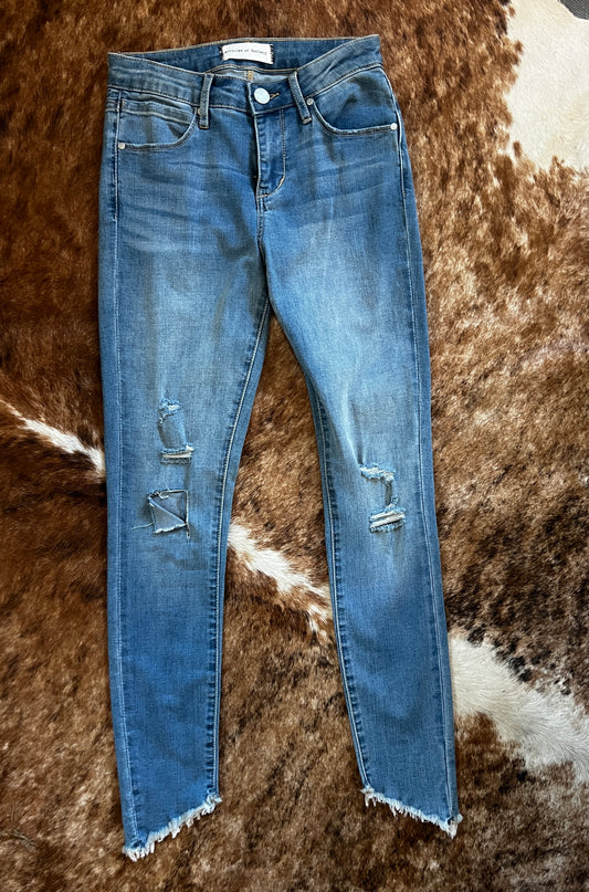 Suzy Articles Of Society Jean