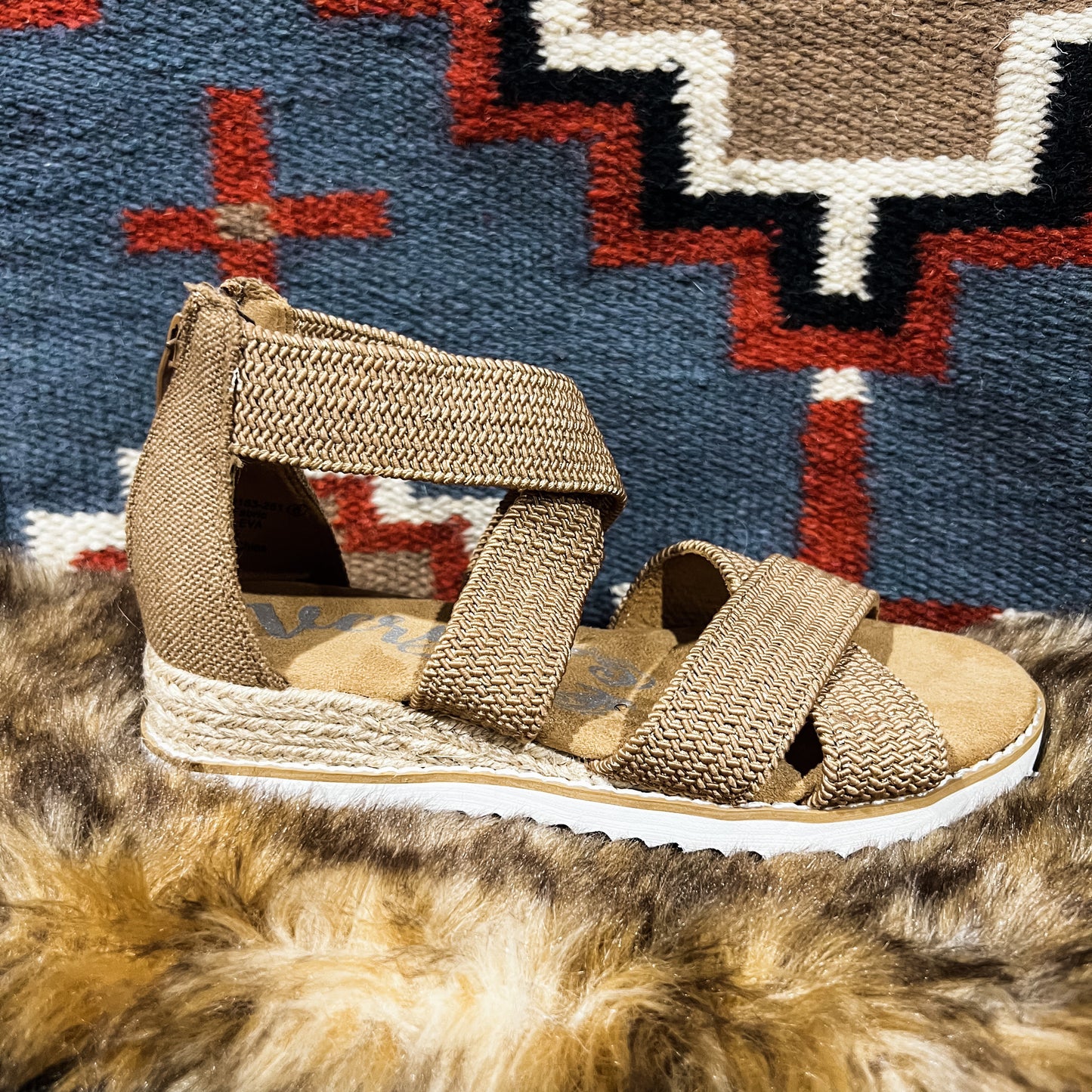 Very G Natural Wedge Sandal